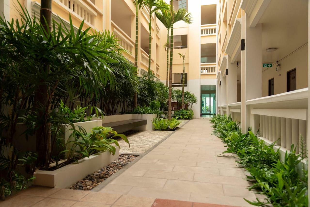 พาร์ค38 โฮเต็ล  Hotel Phuket ภายนอก รูปภาพ